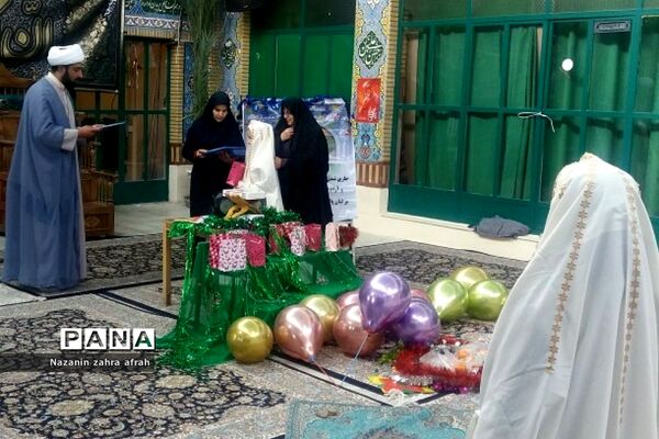 جشن عبادت در دبستان هاجر و حضرت  زینب(س) رودهن