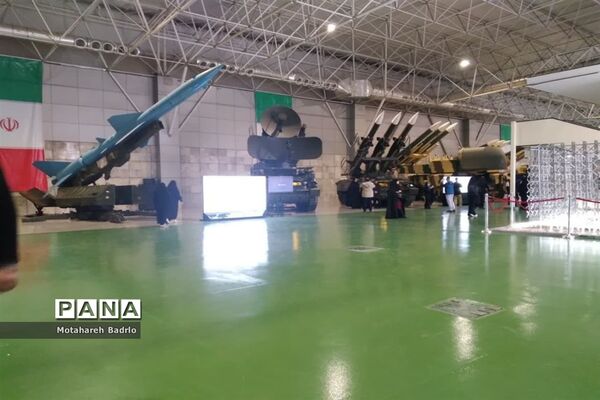 بازدیددانش‌آموزان مرکز سمپاد اسلامشهر از پارک هوا فضا