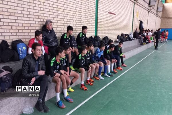 مسابقات فوتسال دانش‌آموزان پسر منطقه کهریزک