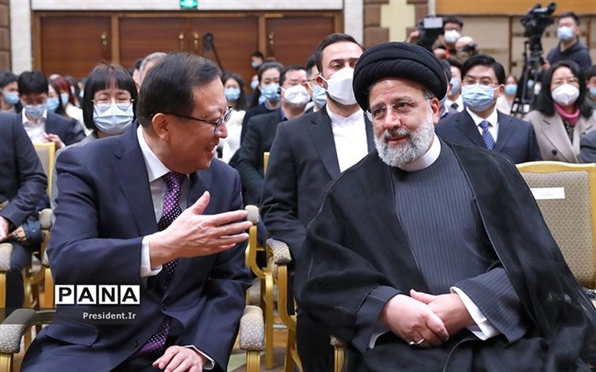 نشست مدیران شرکت‌های بزرگ تجاری چین‌ با آیت‌الله رئیسی
