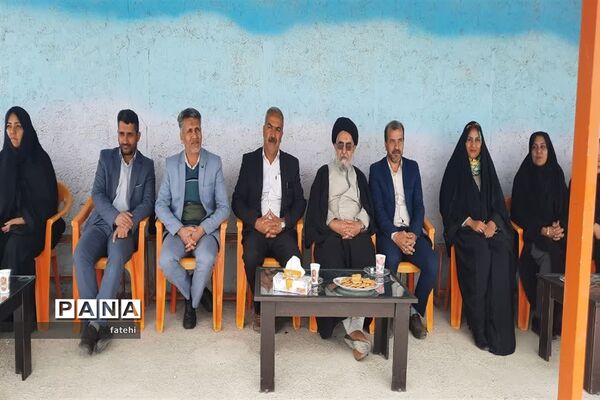 برگزاری المپیاد ورزشی در دبستان فاطمیه  ابرکوه