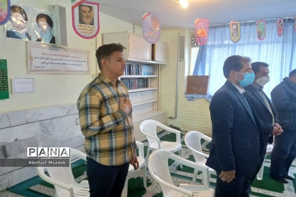 افتتاح نمایشگاه مدرسه انقلاب دبیرستان نمونه آیت الله خامنه‌ای، کاشمر