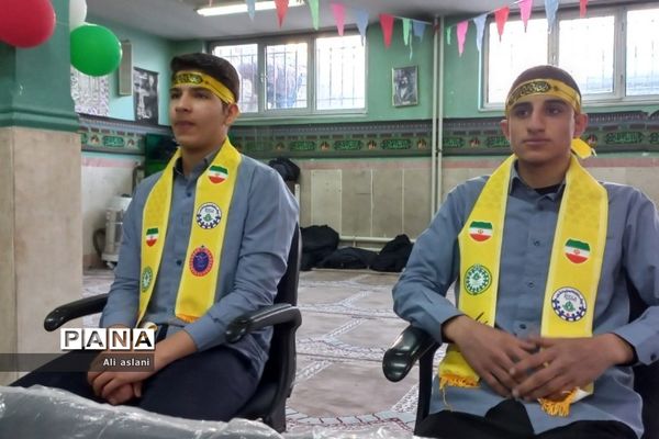 نمایشگاه مدرسه انقلاب در مدرسه امام حسن مجتبی (ع) شهریار