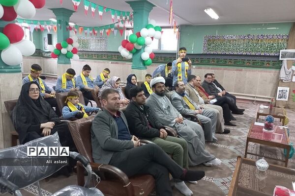 نمایشگاه مدرسه انقلاب در مدرسه امام حسن مجتبی (ع) شهریار