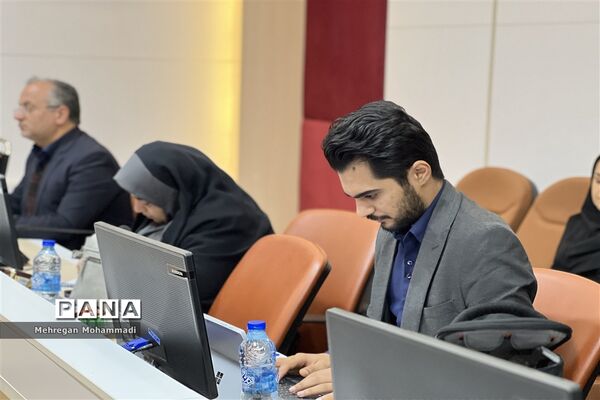 نشست خبری «هفته مشاغل»