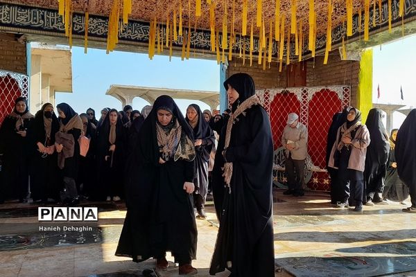 بازدید زائران راهیان نور از اماکن عملیات دفاع مقدس در خوزستان