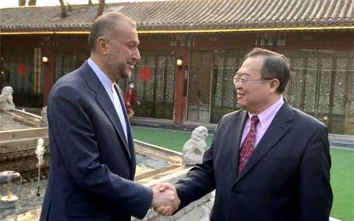 گفت‌وگوی امیرعبداللهیان با وزیر امور بین‌الملل حزب کمونیست چین