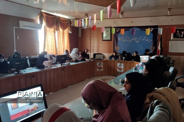 دوره آموزشی خبرنگار دانش‌آموزان پانا در خرم‌بید