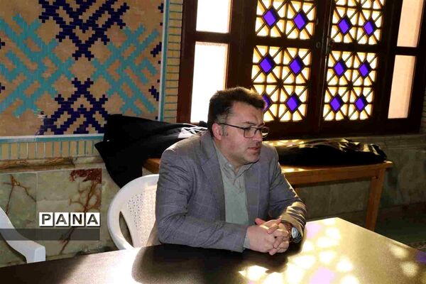 میز خدمت  آموزشی و پرورش آذربایجان شرقی در نماز جمعه