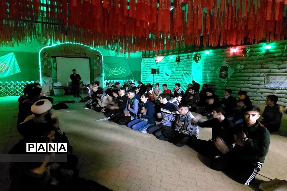 مراسم وداع با شهدا در آخرین روز اردوی راهیان‌نور