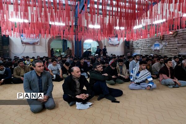 مراسم وداع با شهدا در آخرین روز اردوی راهیان‌نور