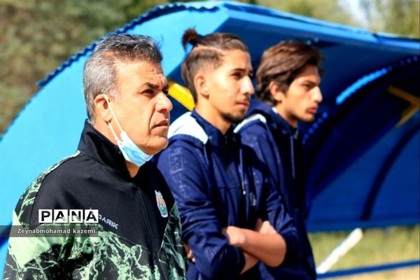 چهارمین روز مسابقات کشوری فوتبال پسران در آبادان