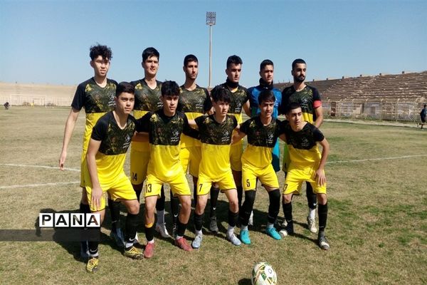 چهارمین روز مسابقات کشوری فوتبال پسران در آبادان