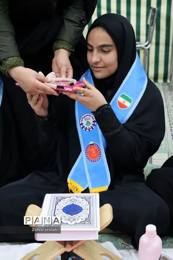 دومین دوره  اعتکاف دختران دانش آموز شهرستان اقلید