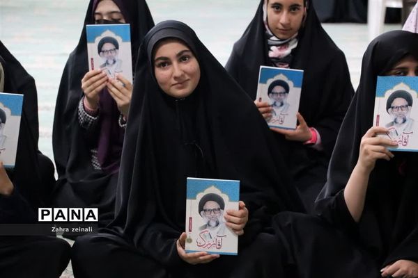 دومین دوره  اعتکاف دختران دانش آموز شهرستان اقلید