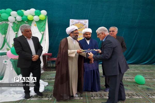 برگزاری اجلاسیه نماز در شهرستان کازرون