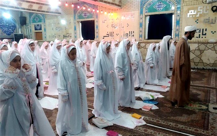 جشن تکلیف به عنوان نقطه عطف بندگی، باید به بهترین شکل در مدارس اجرا شود