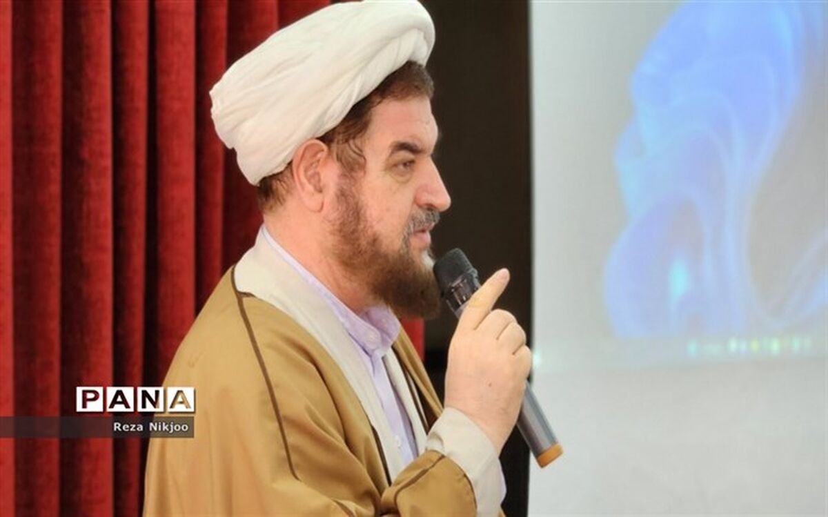 عدم وابستگی و خودکفایی، از دستاورد‌های مهم انقلاب اسلامی است