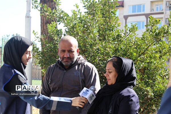 مراسم بدرقه کاروان زیارت اولی‌های دانش‌آموزی مشهد الرضا(ع)