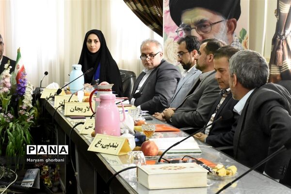 جلسه معاونین پرورشی و تربیت بدنی قطب دو استان مازندران