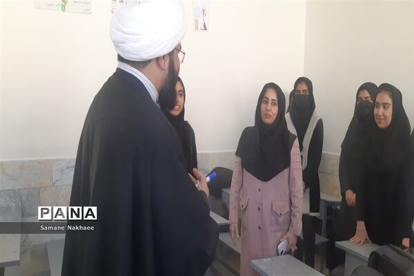 بازدید نمایند ترشیز از دبیرستان های دخترانه کاشمر
