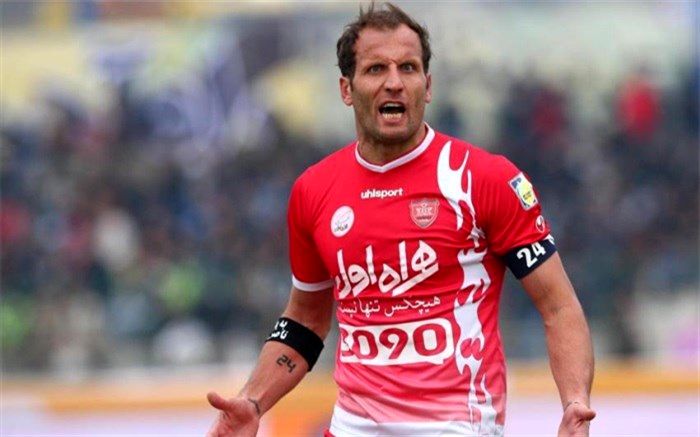 محسن بنگر: گل‌محمدی خط قرمز پرسپولیسی‌هاست