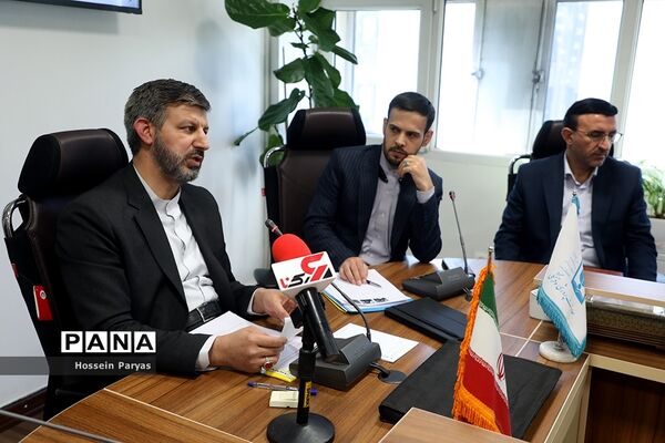 نشست خبری معاون پرورشی و فرهنگی وزیر آموزش و پرورش با اصحاب رسانه