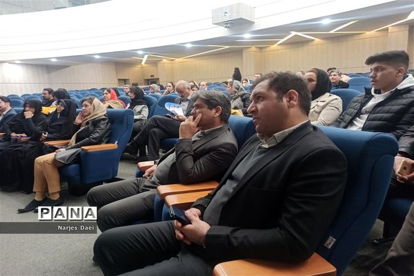 اختتامیه دهمین جشنواره فاخر در کارخانه نوآوری مشهد