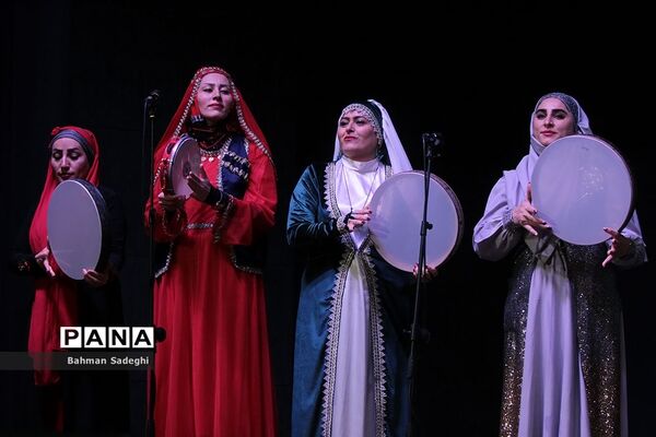 چهارمین روز از سی و هشتمین جشنواره موسیقی فجر