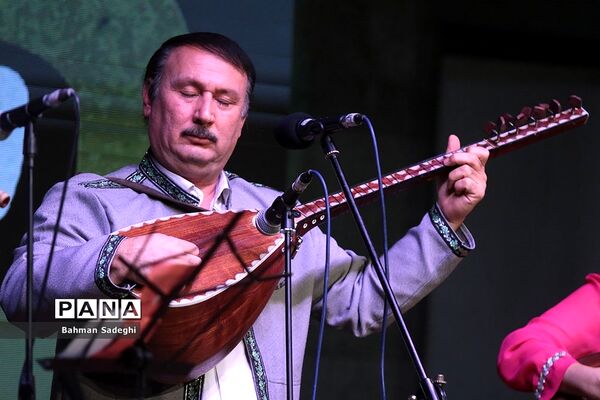 چهارمین روز از سی و هشتمین جشنواره موسیقی فجر
