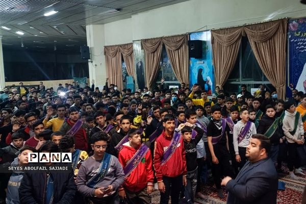 اولین روز از اردوی دانش‌آموزان زیارت اولی شهرستان‌های تهران