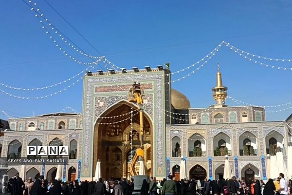 اولین روز از اردوی دانش‌آموزان زیارت اولی شهرستان‌های تهران