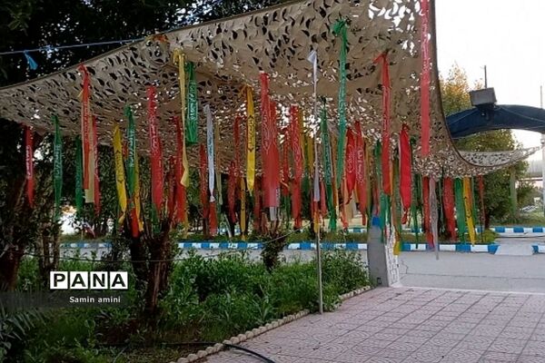 حضور دانش‌آموزان دختر رودهن در اردوگاه شهید  رستگار در اردوی راهیان نور