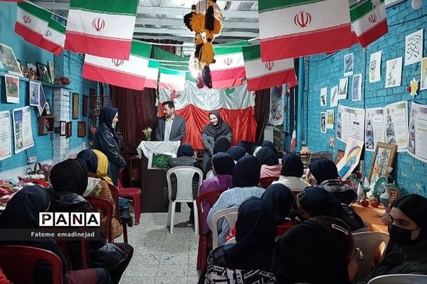 برگزاری جلسات پرسش و پاسخ اعتقادی و ملی در دبیرستان آزاده رودهن
