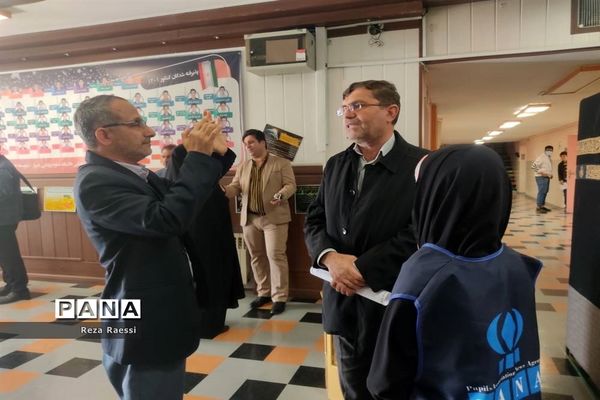 اجلاسیه نماز و تجلیل از دانش‌آموزان برتر مسابقات قرآن، نماز و عترت