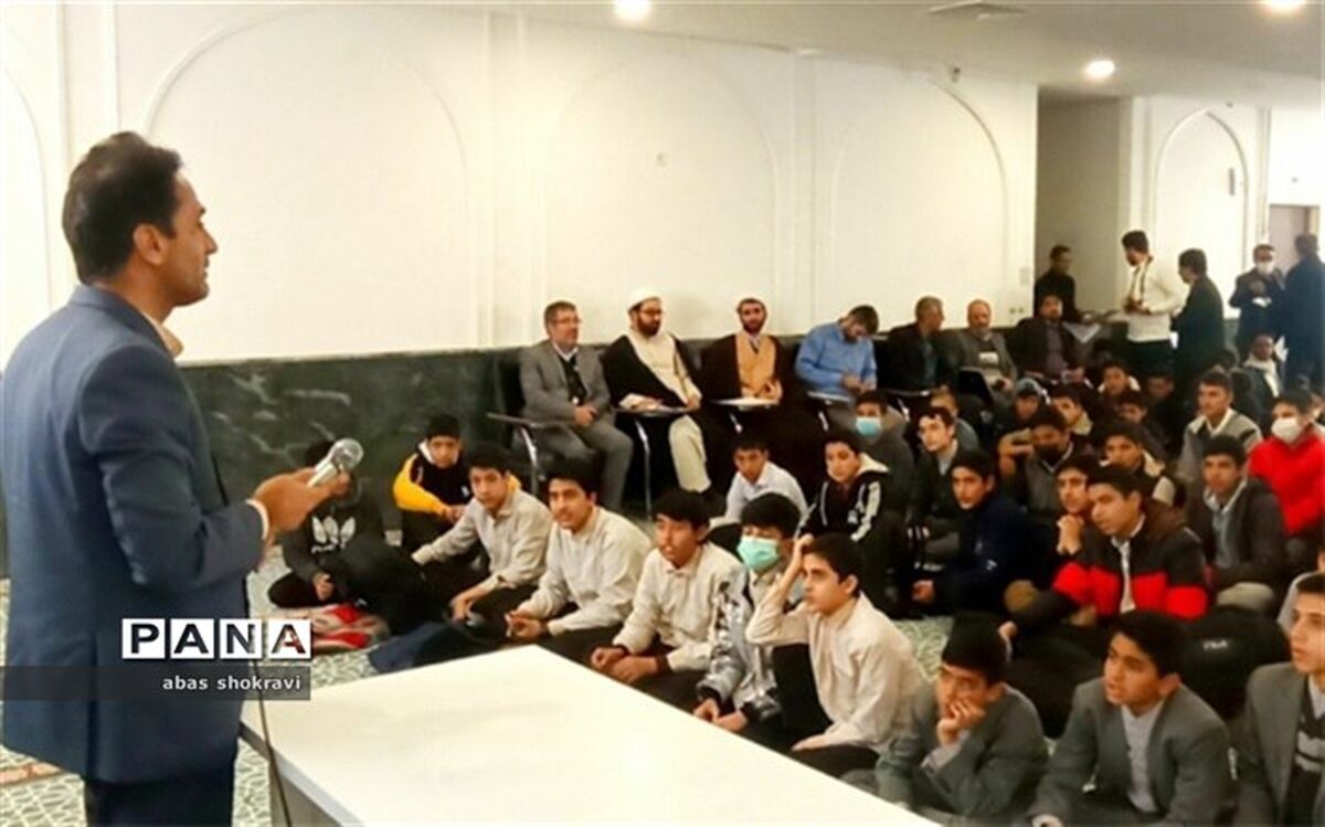 افتتاحیه و کارگاه آموزشی مسابقات قرآن عترت و نماز طرقبه شاندیز برگزار شد