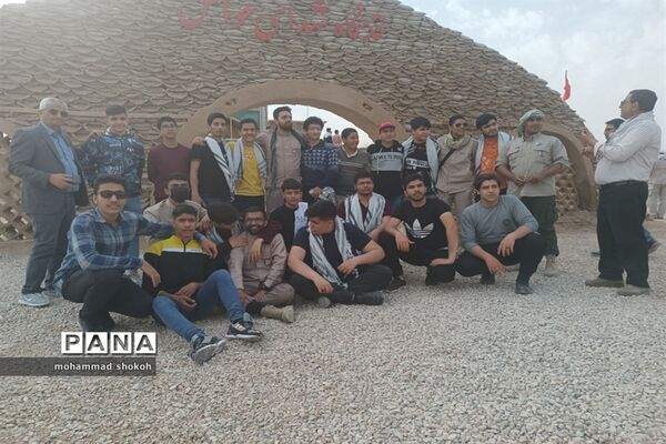 حضور دانش‌آموزان پسر دبیرستانی ناحیه 3 در راهیان نور دانش‌آموزی