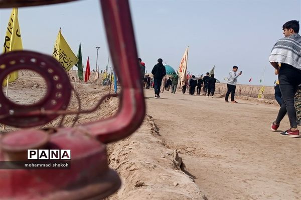 حضور دانش‌آموزان پسر دبیرستانی ناحیه 3 در راهیان نور دانش‌آموزی