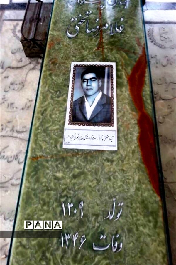 برگزاری اردوی دانش‌آموزان دبیرستان شمس تبریزی نظرآباد از موزه و برج طغرل