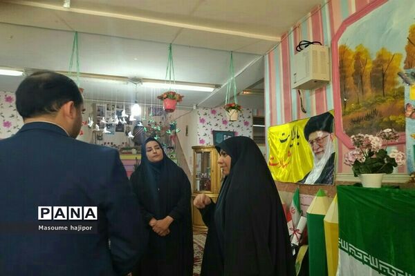 بازدید مدیر آموزش و پرورش جوادآباد از دبیرستان نوشین بختیاری