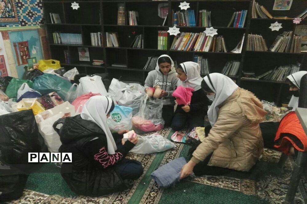 پویش همدلی و مهربانی، «برای هموطن کاری کنیم» در دبستان حضرت  آیت الله خامنه‌ای