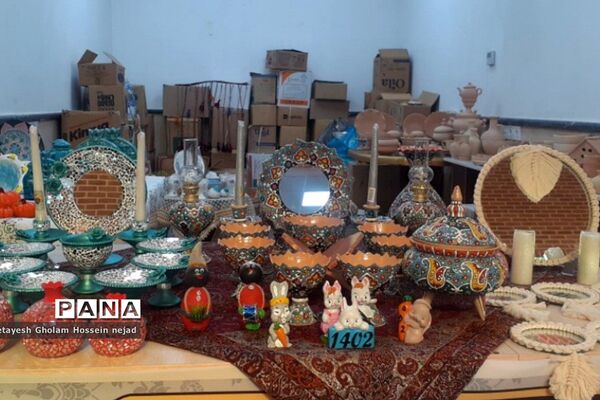 افتتاحیه  نمایشگاه صنایع دستی و عفاف و حجاب در شهرستان  قرچک