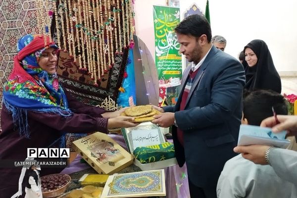تقدیر مدیر اداره آموزش و پرورش فشافویه از برگزارکنندگان جشنواره‌ اقوام ایرانی