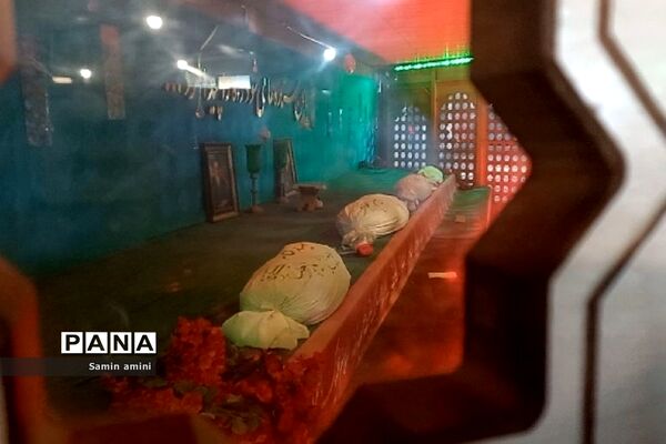 بازدید دانش‌آموزان رودهن از معراج‌شهدا و ذوالفقاریه در اردوی راهیان نور