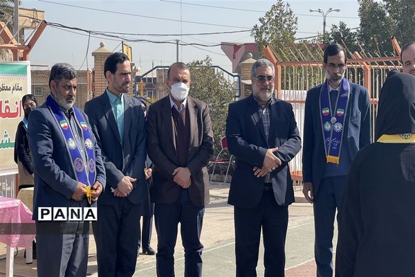 تداوم انقلاب با مانور بزرگ یاوران انقلاب پیشتاز ناحیه یک اهواز