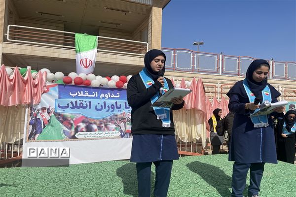 تداوم انقلاب با مانور بزرگ یاوران انقلاب پیشتاز ناحیه یک اهواز