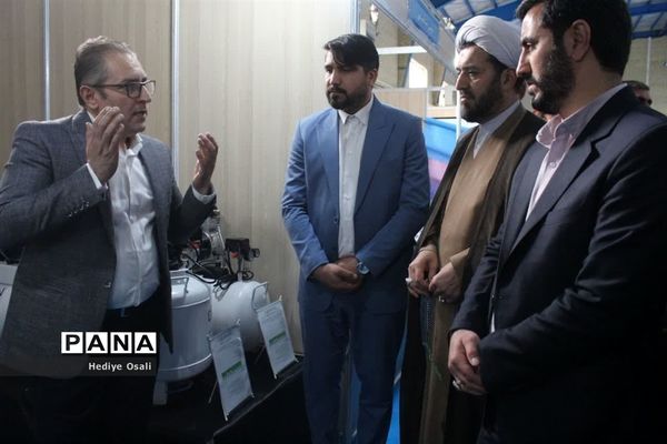 اولین نمایشگاه تخصصی تجهیزات پزشکی و دانش‌ بنیان شهرستان اسلامشهر