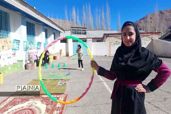 برگزاری المپیاد ورزشی درون مدرسه‌ای در بلده