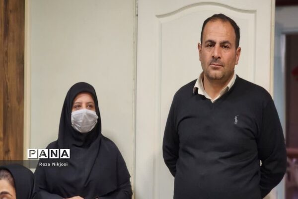برگزاری کارگاه توانمندسازی آموزگاران مدارس غیردولتی در ناحیه‌ یک‌ بهارستان