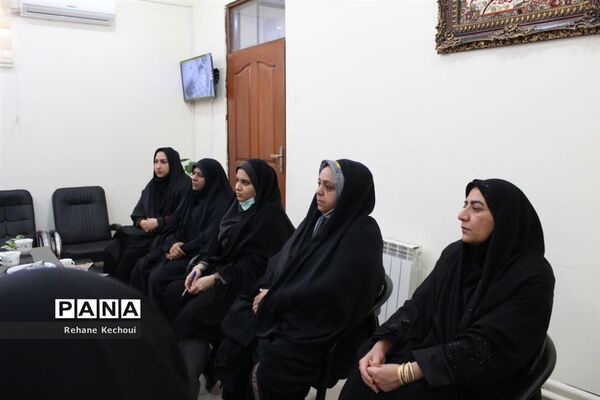 جلسه انجمن و اولیا شهر جوادآباد